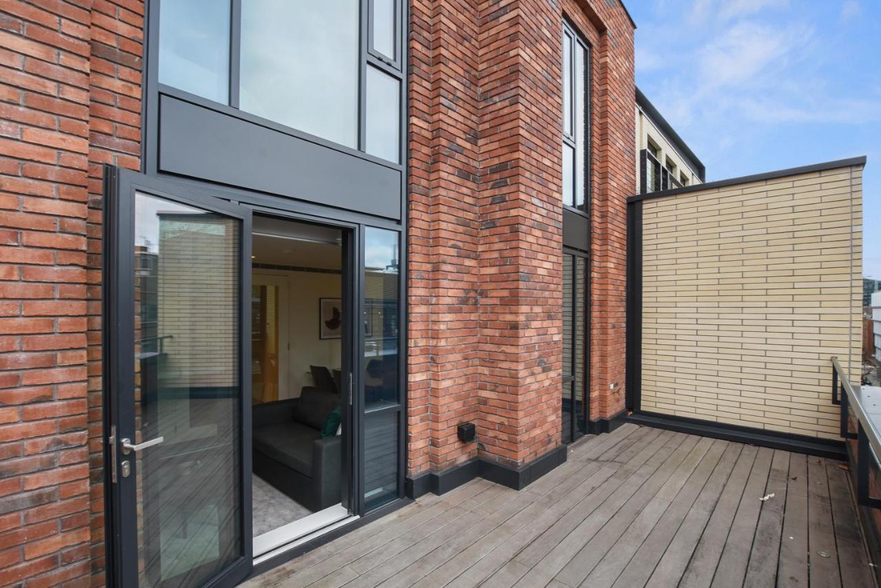 Whitfield Street Residences By Aeria Apartments Londra Esterno foto