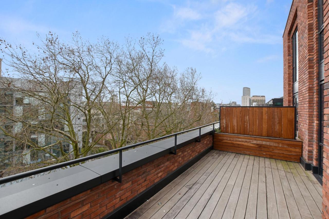 Whitfield Street Residences By Aeria Apartments Londra Esterno foto